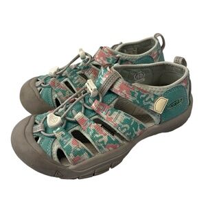 KEEN Kids Newport H2 Size 3 Pink Outdoor Water Sandals Closed Toe‎ Washable